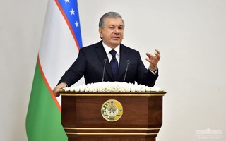 President chairs a meeting with participation of Khorezm activists and industry officials