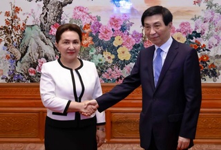 Делегация во главе с Председателем Сената Олий Мажлиса проводит ряд встреч в рамках визита в Китай