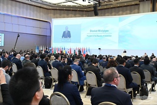 Солиқ ва божхона қонунларига янги ёки оғирлаштирувчи жавобгарлик чоралари киритилмаслиги қатъий белгилаб қўйилди