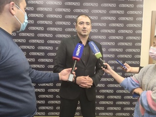 Таниқли актёр Фарҳод Маҳмудов билан ВГИКда ўзбек талабалари учун курс бўйича меморандум имзоланди