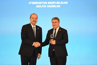 «Ўзбекистон давлат органлари фаолияти самарадорлигини баҳолаш» дастури совриндорларини тақдирлаш маросими бўлиб ўтди
