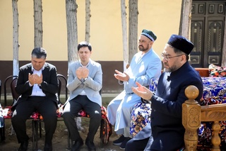 Избоскандаги масжидда ҳалок бўлганларнинг яқинларига моддий ёрдам берилди