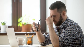 Невролог доимий уйқусизликнинг сабабларини айтди