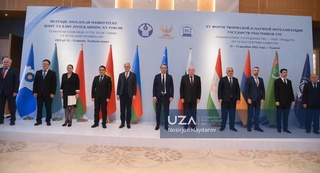 В Узбекистане проходит XV форум творческой и научной интеллигенции стран СНГ