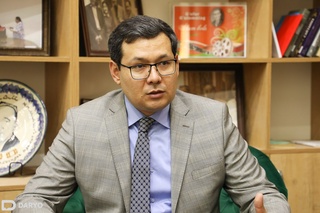 Ижро ҳокимияти: халқчиллик ва очиқлик сари