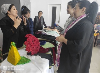 Tadbirkorlik faoliyatini endi boshlagan xotin-qizlar uchun yarmarka tashkil etildi