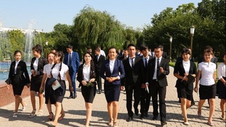 Маърифатли ёшлар – янги Ўзбекистон бунёдкорлари