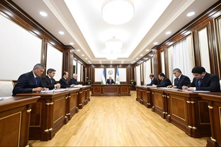 Large industrial enterprises to switch to renewable energy