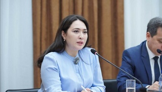 “Педагогнинг ҳуқуқлари, шаъни, қадр-қиммати ва ишчанлик обрўси давлат ҳимояси остида бўлади“, — Ҳилола Умарова