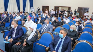 Состоялась церемония торжественного вручения нагрудного знака «Халклар дустлиги»