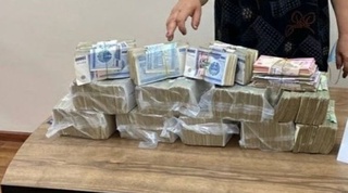 Пул маблағларини ўзлаштирган мактаб директори ўринбосари ва собиқ ҳуқуқшунос аниқланди