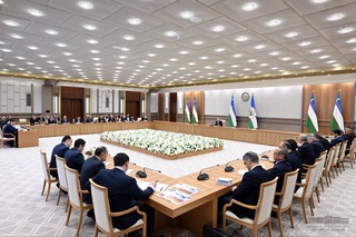 Banklar balansidagi issiqxona va muzlatkichli omborlar tadbirkorlarga uch yil muddatga ishonchli boshqaruvga berilishi mumkin