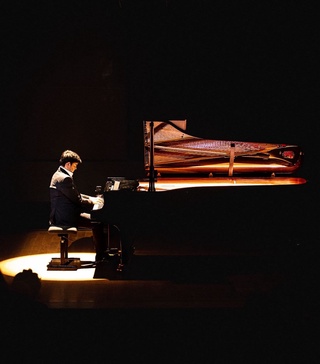 Беҳзод Абдураимовнинг Луврдаги яккахон концерти бўлиб ўтди