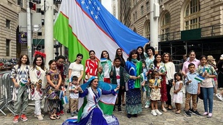 В честь 31-й годовщины независимости Узбекистана в столице США поднят государственный флаг нашей страны