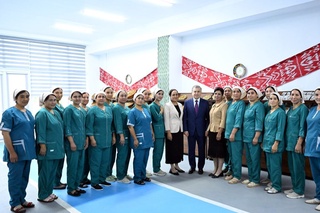 The President gets acquainted with the life of the mahalla