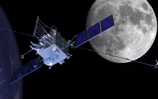 Vulcan raketasi Peregrine fazoviy kemasini Oyga olib chiqish uchun havoga ko'tarildi