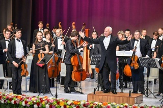 Vladimir Spivakov will give charity concerts in Tashkent and Bukhara