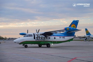 Uzbekistan Airways получила третий самолет LET L-410