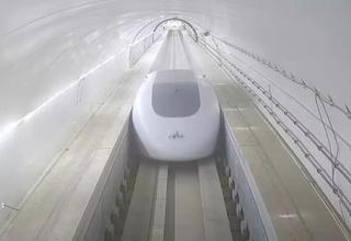 Хитой соатига 1000 километр тезликка эриша оладиган ер ости поездларини ишга туширади