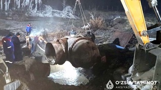 В Андижане из-за резкого похолодания лопнула водораспределительная задвижка