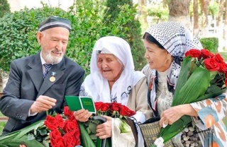 Bugungi kunda mamlakatimizda mehnatga haq toʻlashning eng kam miqdori qancha?