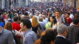 Население Земли достигло 8 млрд человек