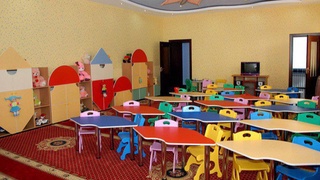 Сурхондарёда отанинг шикоятидан сўнг боғчага 4 совиткич ўрнатилди