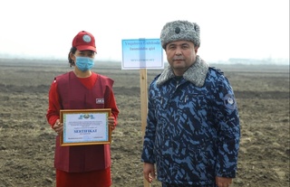 Мингбулоқда 84 нафар ишсиз ёшга 25 сотихдан ер ажратиб берилди