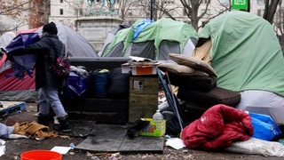 Трамп заявил о намерении переселить бездомных подальше от Вашингтона