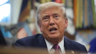 Трамп: НМ ИМА ба киштии маводи мухаддирдор, ки ба Венесуэла тааллуқ дошт, зарба заданд