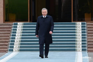 Президент Узбекистана отбыл в Казахстан