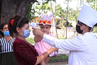 Депутат ташаббуси билан аҳоли чуқурлаштирилган тиббий кўрикдан ўтказилди