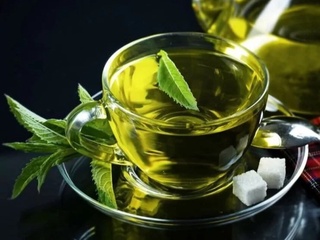 Көк шай Альцгеймер ҳәм деменция кеселликлерине қарсы қорғаўы мүмкин - Изертлеў