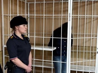 Oʻz farzandini qiynoqqa solgan oʻzbekistonlik ona Rossiyada ozodlikdan mahrum qilindi