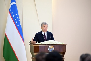 Президент: шаҳарнинг барча кўчаларидаги ариқларда сув айланиши керак