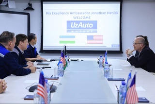 U.S. Ambassador to Uzbekistan Jonathan Henick visited the UzAuto Motors plant
