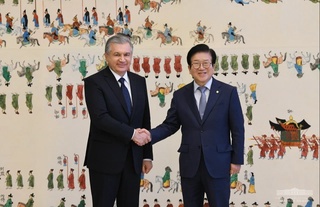 President of Uzbekistan meets with the Speaker of the Parliament of the Republic of Korea