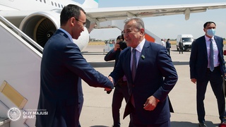 Қозоғистон Парламенти Сенатининг Раиси расмий ташриф билан Тошкентга келди
