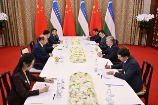 O‘zbekiston Prezidenti Xitoy milliy neft-gaz korporatsiyasi bilan investitsiyaviy hamkorlikni kengaytirish istiqbollarini muhokama qildi