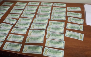 Мактабгача ва мактаб таълими вазири ҳалоллиги учун бўлим бошлиғини моддий рағбатлантирилди