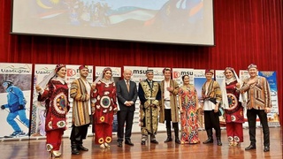 В Куала-Лумпуре прошел фестиваль узбекского национального танца