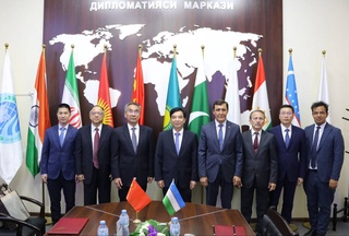 В Центре народной дипломатии ШОС в Узбекистане состоялась встреча с китайской делегацией