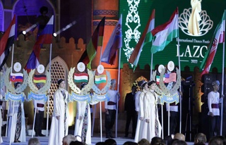 Хиуада  «Лазги»  халықаралық фестивалі басталды