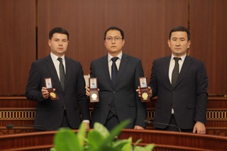 Uch nafar sudya qasamyod qabul qildi