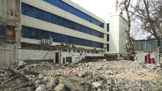 Выяснилась причина обрушения части здания на улице Амира Темура в Ташкенте