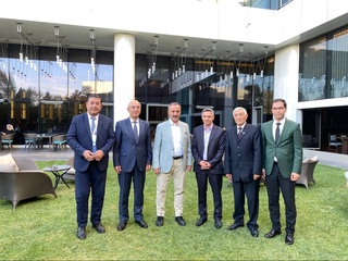 Ўзбекистон халқ ёзувчиси Исажон Султон турк дунёси адабиёт мукофотига сазовор бўлди