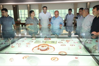 Қытайдың танымал шыны зауыты Ташкент облысында өз филиалын ашуы мүмкін