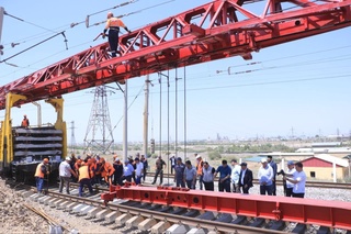 Urgutga temiryoʻl tarmogʻi tortish ishlari boshlandi