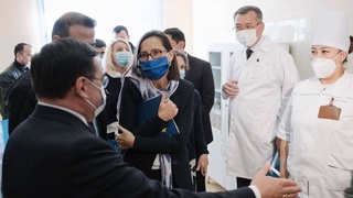 Страны ЕС проявляют солидарность в борьбе с COVID-19, предоставляя Узбекистану жизненно важные вакцины