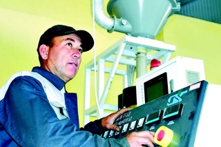 Тадбиркор қонунан иш олиб борса, ошиғи олчи, ҳеч ким йўлини қайтармайди